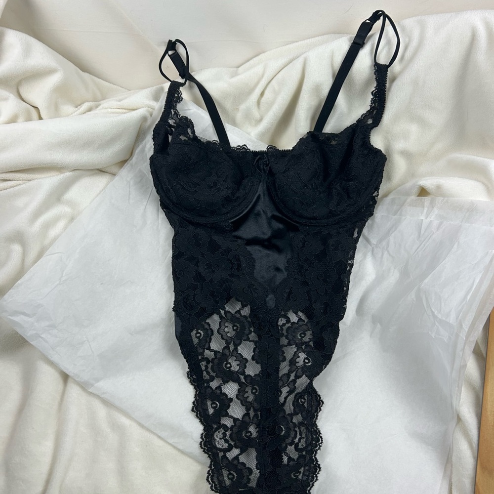 Victoria’s Secret Black Chemise with Lace Detail and Adjustable Straps